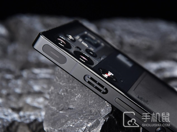 红魔10 Pro最新评测，性能猛兽，可称之为六边形战士！