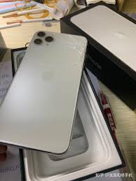 苹果后盖碎了换一个要多少钱
